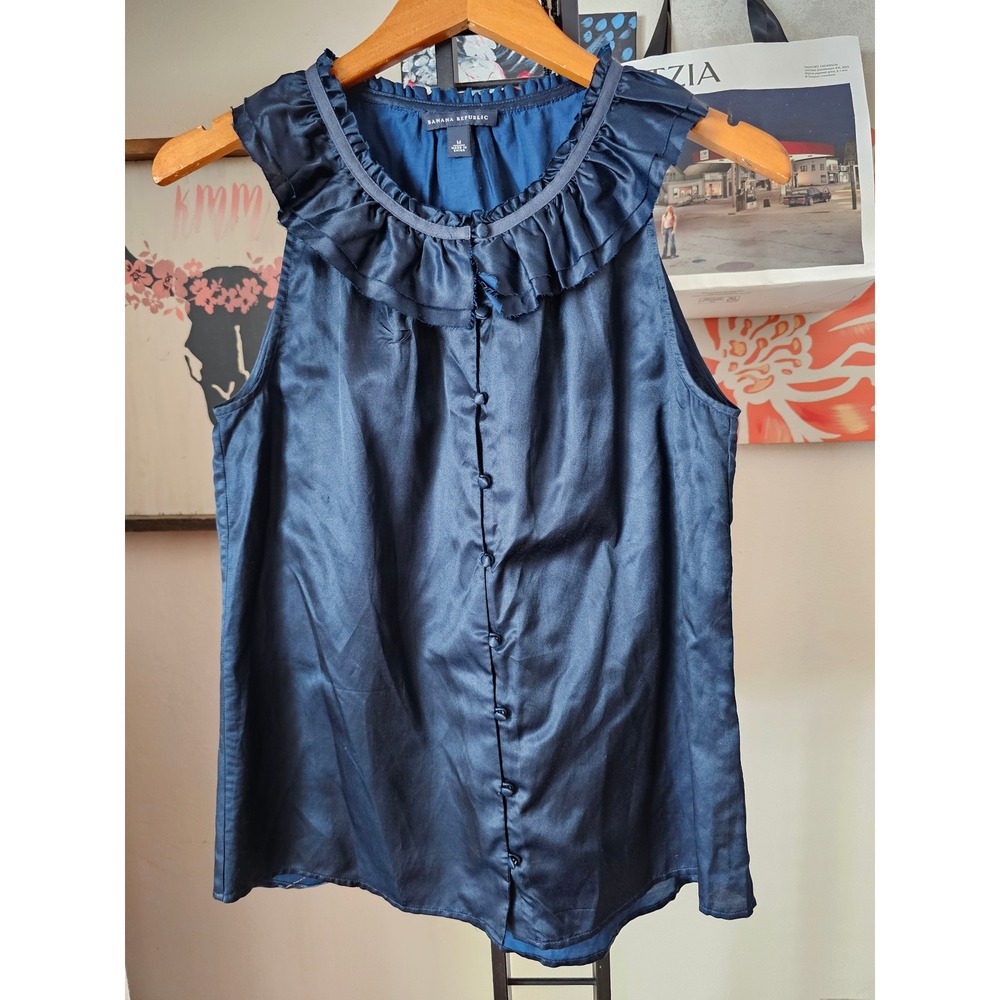 Banana Republic Navy Blue Satin Ruffle Collar Sleeveless Button Front Blouse M